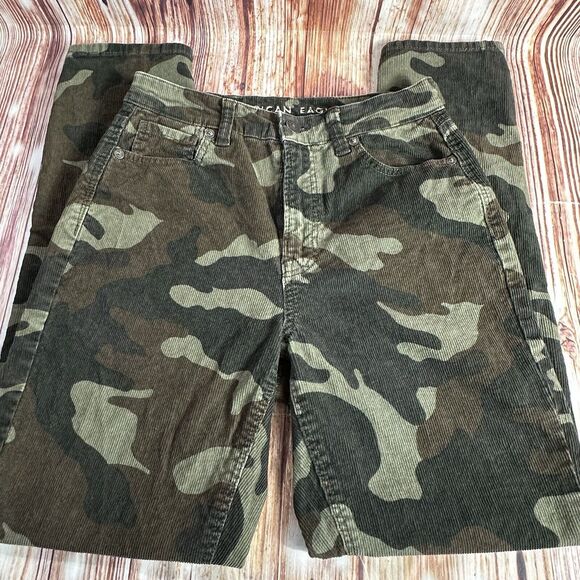 American Eagle MOM JEAN Size 0 Army Green Camo Mid Rise Corduroy Pants 25x27.5 - Picture 2 of 12